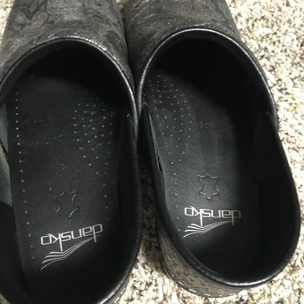 Dansko Professional Tooled Clog - image 4